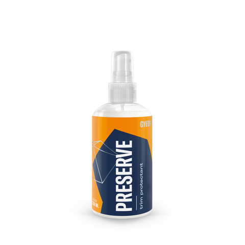 Kunststoffpflege von GYEON